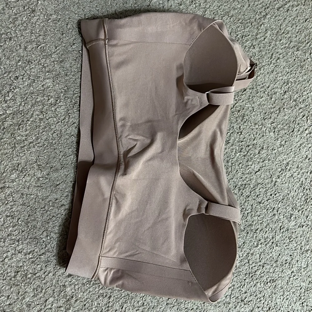 Bra - Picture 2 of 3